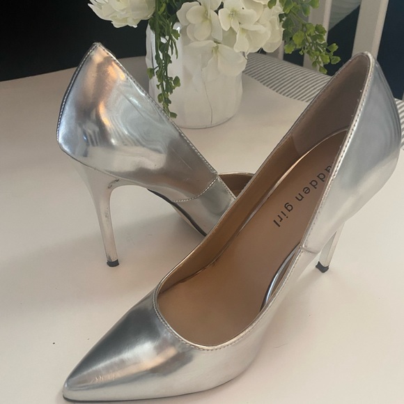 Madden Girl Silver Heels - Picture 2 of 6